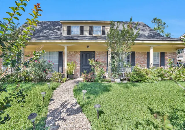 Photo 3 of Single family home for sale at 15010 Falling Crk Dr, Houston, TX 77068 | MLS# 53648456 | Listing updated on 2026-08-28