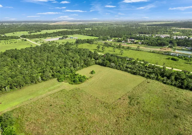 2nd image of 5924 Pecan Park, Hitchcock, TX 77563 | MLS# 75855055