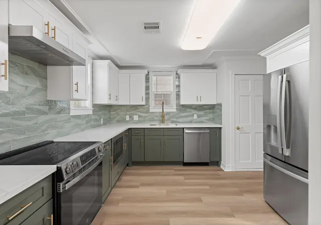 2nd image of 203 Archer St, Houston, TX 77009 | MLS# 10680252