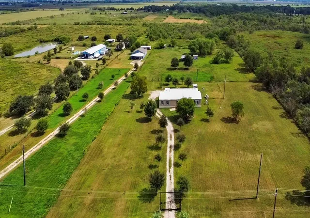 Photo 3 of Single family home for sale at 2234 Hopkins Rd, Beasley, TX 77417 | MLS# 39126245 | Listing updated on 2026-07-20