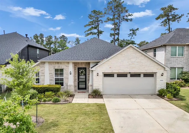 1st image of 15190 N Heron Heights Wy, Magnolia, TX 77354 | MLS# 83066877