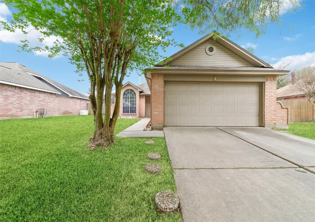 Homes for sale in Tomball, TX | 19515 Horden Creek Dr, Tomball, TX 77375 | MLS# 65165172