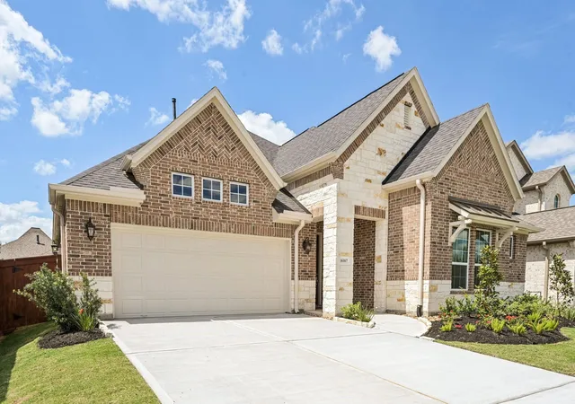 Photo 3 of Single family home for sale at 16167 Sheridan River Trl, Conroe, TX 77302 | MLS# 2433753 | Listing updated on 2026-09-18
