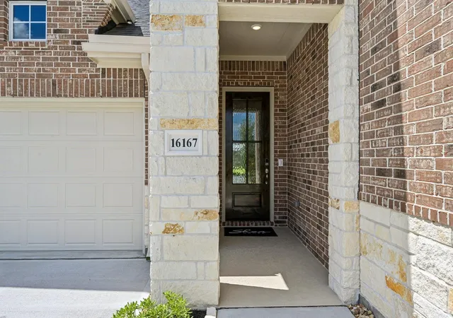 Photo 4 of Single family home for sale at 16167 Sheridan River Trl, Conroe, TX 77302 | MLS# 2433753 | Listing updated on 2026-09-18