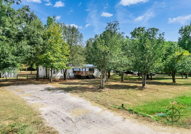 Photo 2 of Sale Pending at 9654 Creek Vista Ln, Willis, TX 77378 | MLS# 5685855 | Listing updated on 2026-10-05