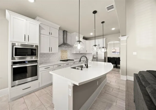 2nd image of 16855 Bark Cabin Dr, Humble, TX 77346 | MLS# 46323130