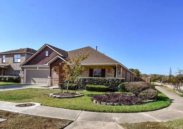 Homes for sale in Rosharon, TX | 8502 Parapet Pl, Rosharon, TX 77583 | MLS# 10363739
