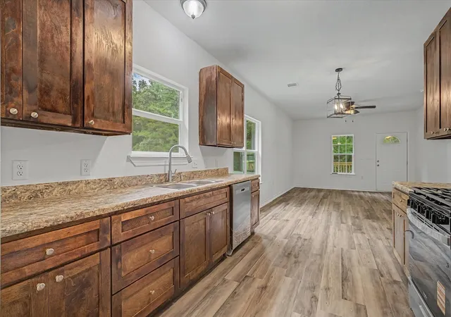 Photo 3 of Single family home for sale at 517 E Linney St, Dayton, TX 77535 | MLS# 27549378 | Listing updated on 2026-09-11