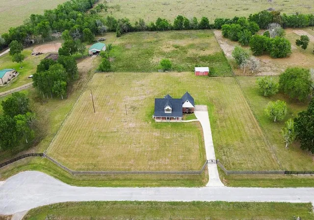 Photo 3 of Sale Pending at 602 Cedar Crk Dr, Needville, TX 77461 | MLS# 33737291 | Listing updated on 2026-09-08
