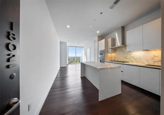 1st image of 1711 Allen Parkway #1802, Houston, TX 77019 | MLS# 40249315