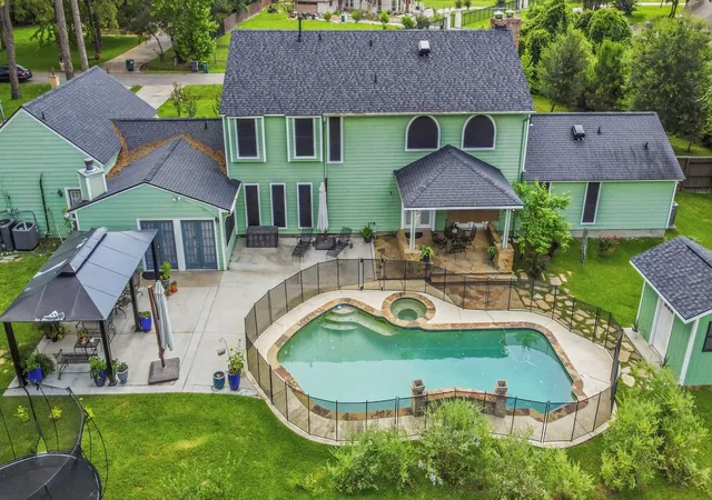 Photo 4 of Single family home for sale at 29415 Liberty Ln, Tomball, TX 77375 | MLS# 39701467 | Listing updated on 2026-09-10