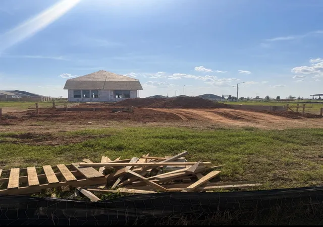 Photo 2 of Sale Pending at 363 Hickory Hills Dr, Pattison, TX 77423 | MLS# 96112286 | Listing updated on 2026-08-06