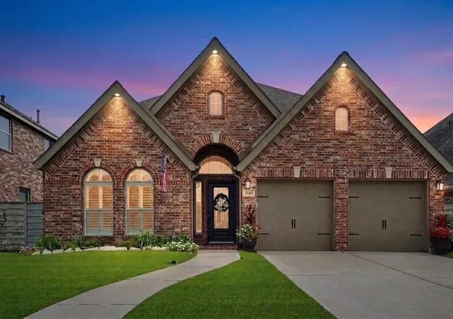 1st image of 2345 Redwood Ridge Trl, Manvel, TX 77578 | MLS# 26468029
