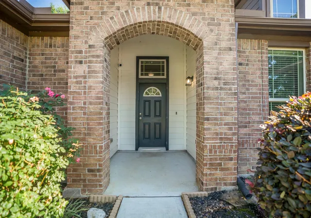 4th image of 13351 Hidden Manor Ct, Willis, TX 77318 | MLS# 33975078