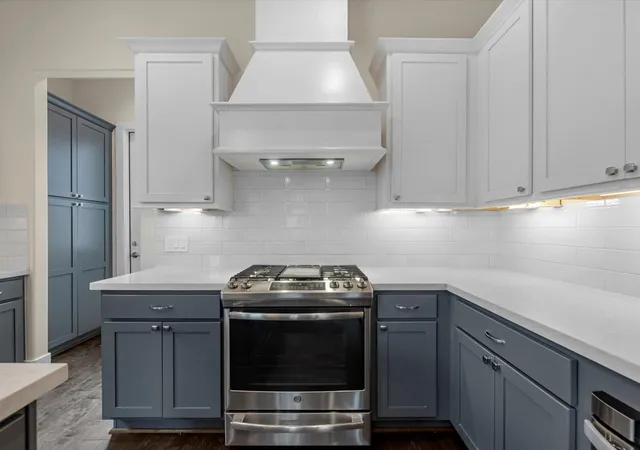 5th image of 55 Red Harper Dr, Spring, TX 77389 | MLS# 91402654
