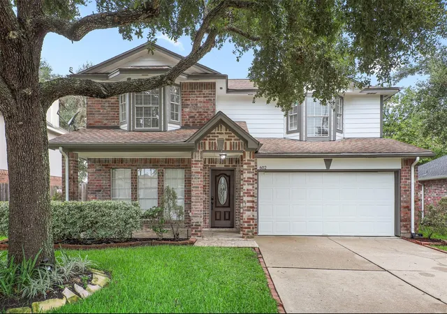 Homes for sale in Kemah, TX | 602 Oak Briar Dr, Kemah, TX 77565 | MLS# 83766527