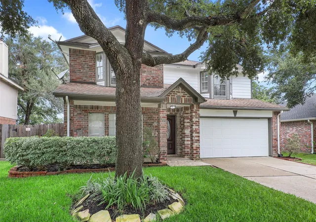 Homes for sale in Kemah, TX | 602 Oak Briar Dr, Kemah, TX 77565 | MLS# 83766527