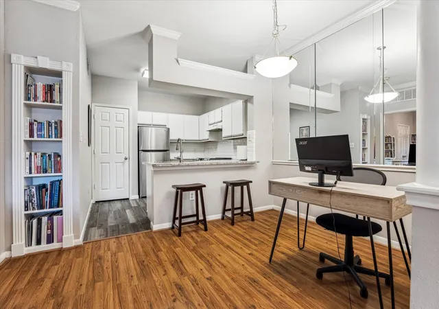 Photo 4 of Condo for sale at 1330 Old Spanish Trl #1103, Houston, TX 77054 | MLS# 40795801 | Listing updated on 2026-09-11