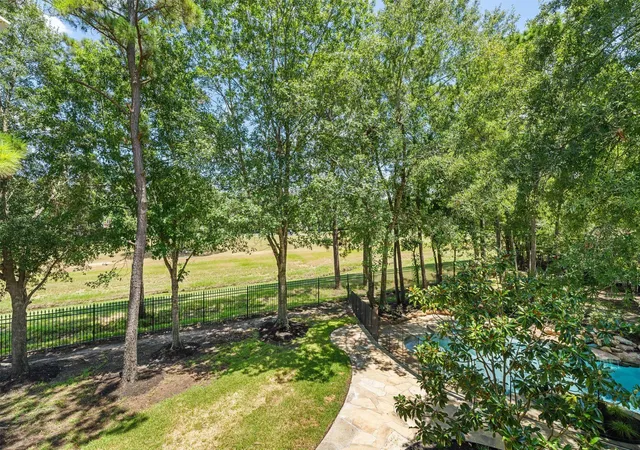 Photo 3 of Mansion for sale at 31 Hollymead Dr, Spring, TX 77381 | MLS# 57140728 | Listing updated on 2026-10-07