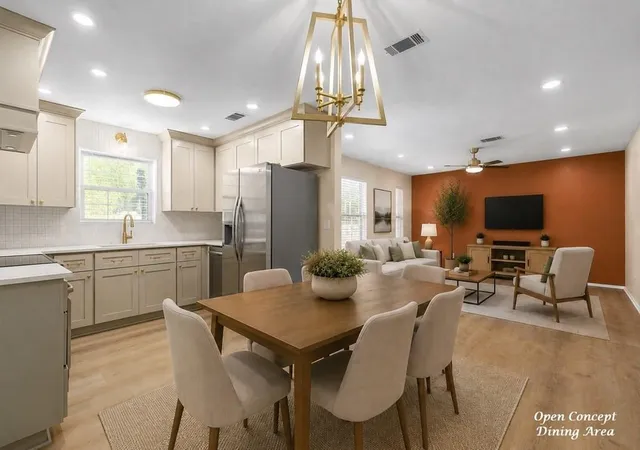 Photo 4 of Single family home for sale at 104 Oklahoma St, Huntington, TX 75949 | MLS# 40232490 | Listing updated on 2026-09-17