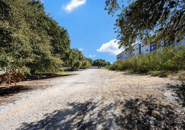 Photo 3 of Sale Pending at 7401 Wurzbach Rd, San Antonio, TX 78229 | MLS# 67956139 | Listing updated on 2026-09-15
