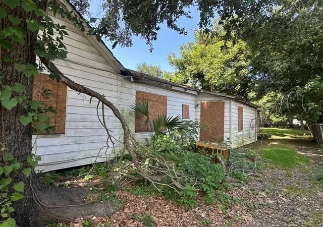 11th image of 4421 Leffingwell St, Houston, TX 77026 | MLS# 98541484