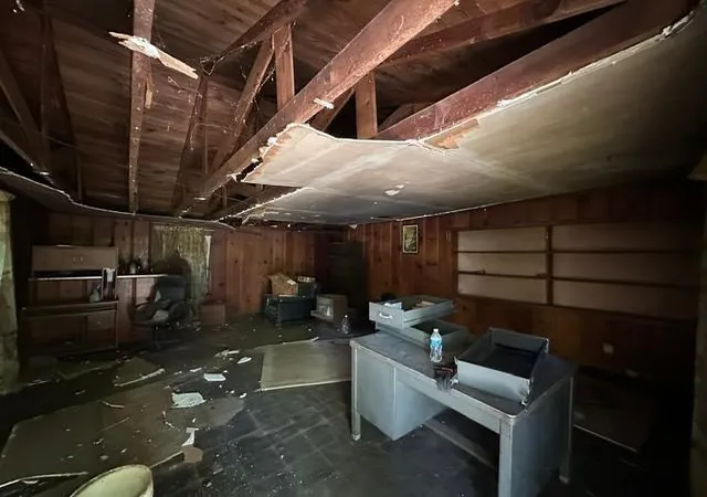 Photo 3 of Single family home for sale at 4421 Leffingwell St, Houston, TX 77026 | MLS# 98541484 | Listing updated on 2026-09-24