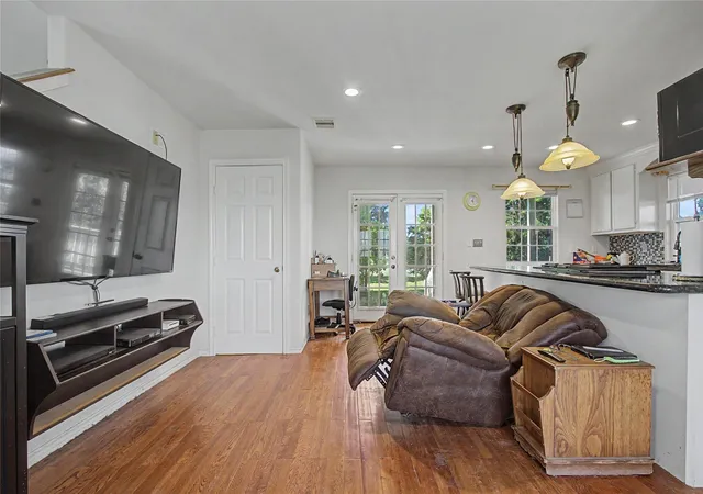 1st image of 4201 Lawrence Rd, Beach City, TX 77523 | MLS# 80716699