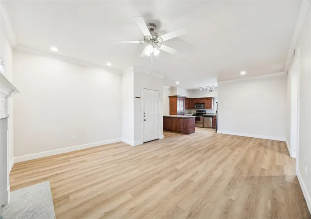 3rd image of 4041 Law St #512, Houston, TX 77005 | MLS# 64017729