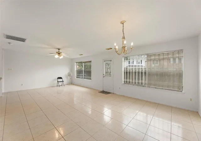 2nd image of 8226 Gold Tee Dr, Houston, TX 77036 | MLS# 63324918