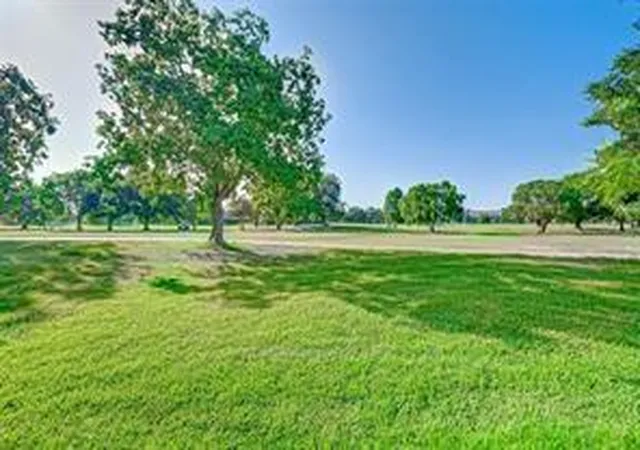 30th image of 8226 Gold Tee Dr, Houston, TX 77036 | MLS# 63324918
