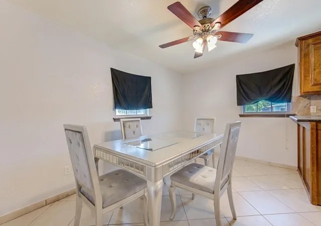 Photo 4 of Single family home for sale at 1006 Kress St, Houston, TX 77020 | MLS# 34260270 | Listing updated on 2026-08-23