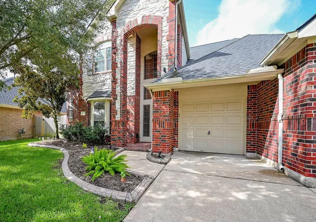 Single family home for sale at 21211 Dover Park Ln, Katy, TX 77450 | MLS# 10562442