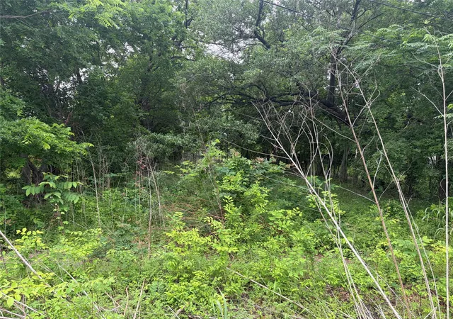 Photo 1 of Land for sale at 3706 Farmer St, Houston, TX 77020 | MLS# 92494241 | Listing updated on 2026-04-21