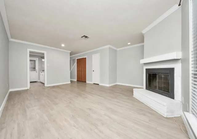 5th image of 5000 Milwee St #34, Houston, TX 77092 | MLS# 57370567