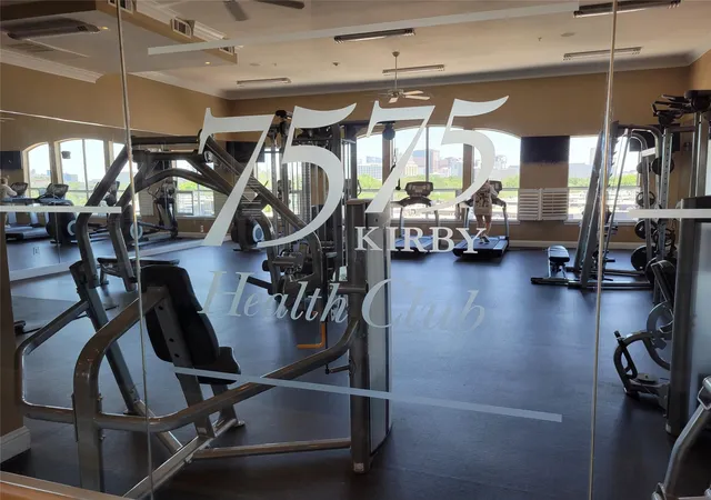 4th image of 7575 Kirby Dr #1211, Houston, TX 77030 | MLS# 31655668