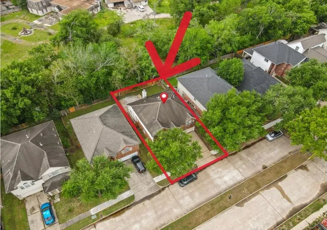 Photo 3 of Single family home for sale at 2106 Hawks Rd, Missouri City, TX 77489 | MLS# 66419376 | Listing updated on 2026-07-30