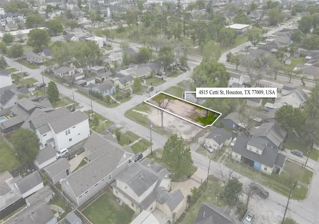 2nd image of 4815 Cetti St, Houston, TX 77009 | MLS# 90088451