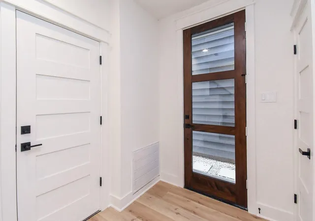 4th image of 5615 Val Verde St #B, Houston, TX 77057 | MLS# 47666362