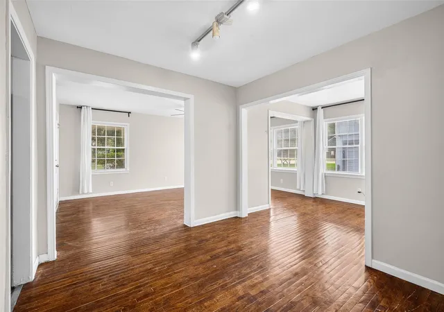 image of 4505/4507 Larch Ln, Bellaire, TX 77401 | MLS# 48192842