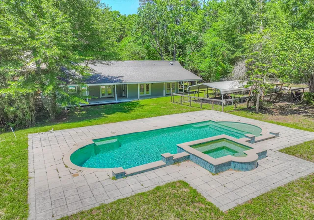 Photo 3 of Sale Pending at 641 Red Clover, Livingston, TX 77351 | MLS# 32062091 | Listing updated on 2026-08-30