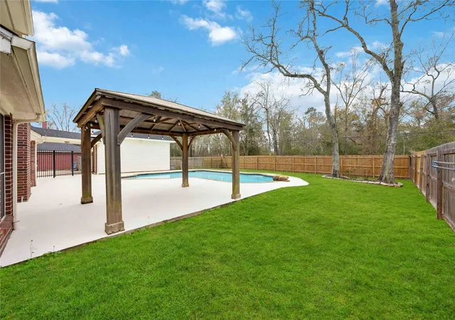 30th image of 15 Finetta Ln, Alvin, TX 77511 | MLS# 15956109