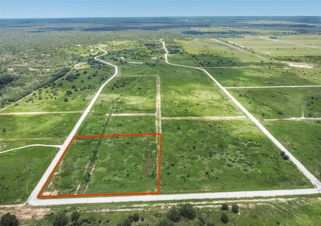 2nd image of 5557 Teal Ln, Columbus, TX 78934 | MLS# 59282436