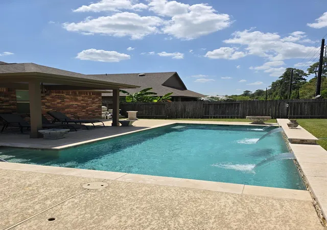 Photo 4 of Single family home for sale at 8435 Erasmus Landing Ct, Houston, TX 77044 | MLS# 39263965 | Listing updated on 2026-09-17