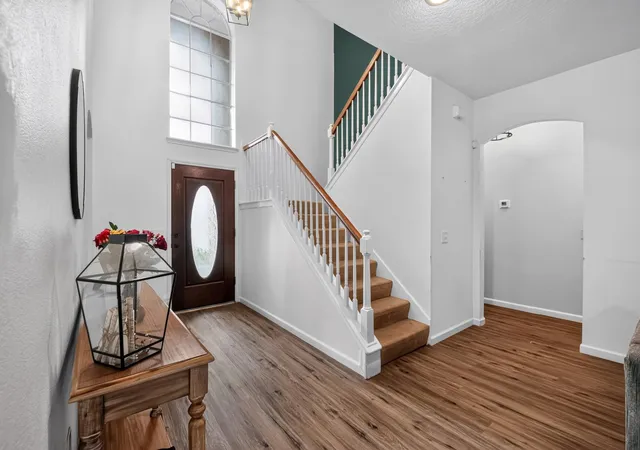 Photo 2 of Single family home for sale at 9403 Cabin Crk Dr, Houston, TX 77064 | MLS# 61235822 | Listing updated on 2026-09-21