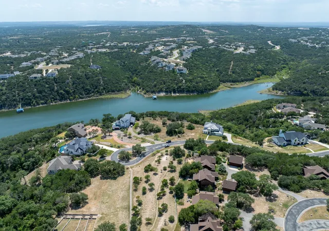 3rd image of 7220 Getaway Dr, Jonestown, TX 78645 | MLS# 57623820