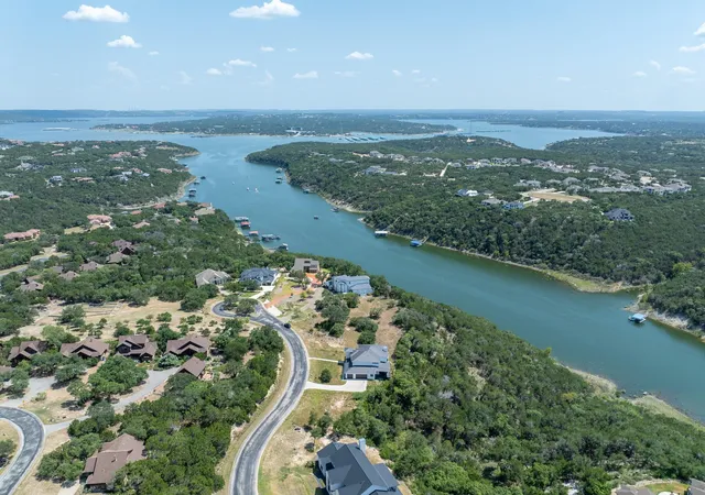 4th image of 7220 Getaway Dr, Jonestown, TX 78645 | MLS# 57623820