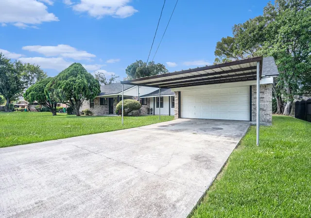 Photo 2 of Single family home for sale at 1507 Donovan, Baytown, TX 77520 | MLS# 34329215 | Listing updated on 2026-09-07