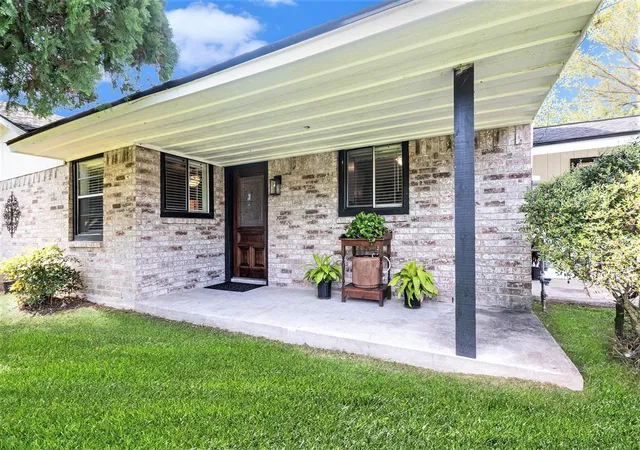 Photo 3 of Single family home for sale at 1507 Donovan, Baytown, TX 77520 | MLS# 34329215 | Listing updated on 2026-09-07