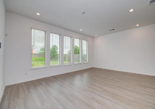 5th image of 4115 Balboa Dr, Rosharon, TX 77583 | MLS# 40421423